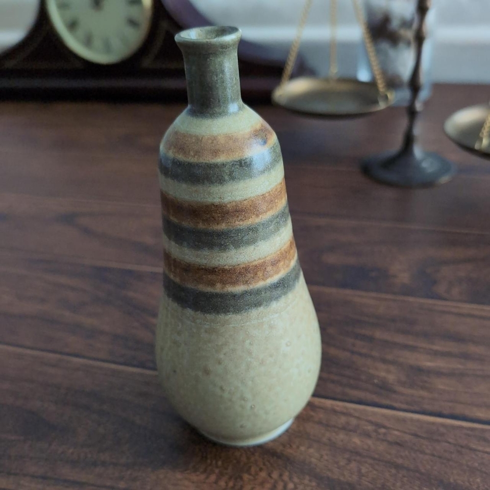 Vintage Napcoware Bud vase